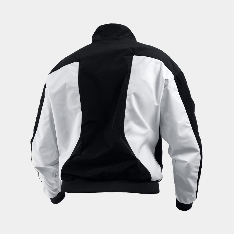 Veste de ski noire et blanche